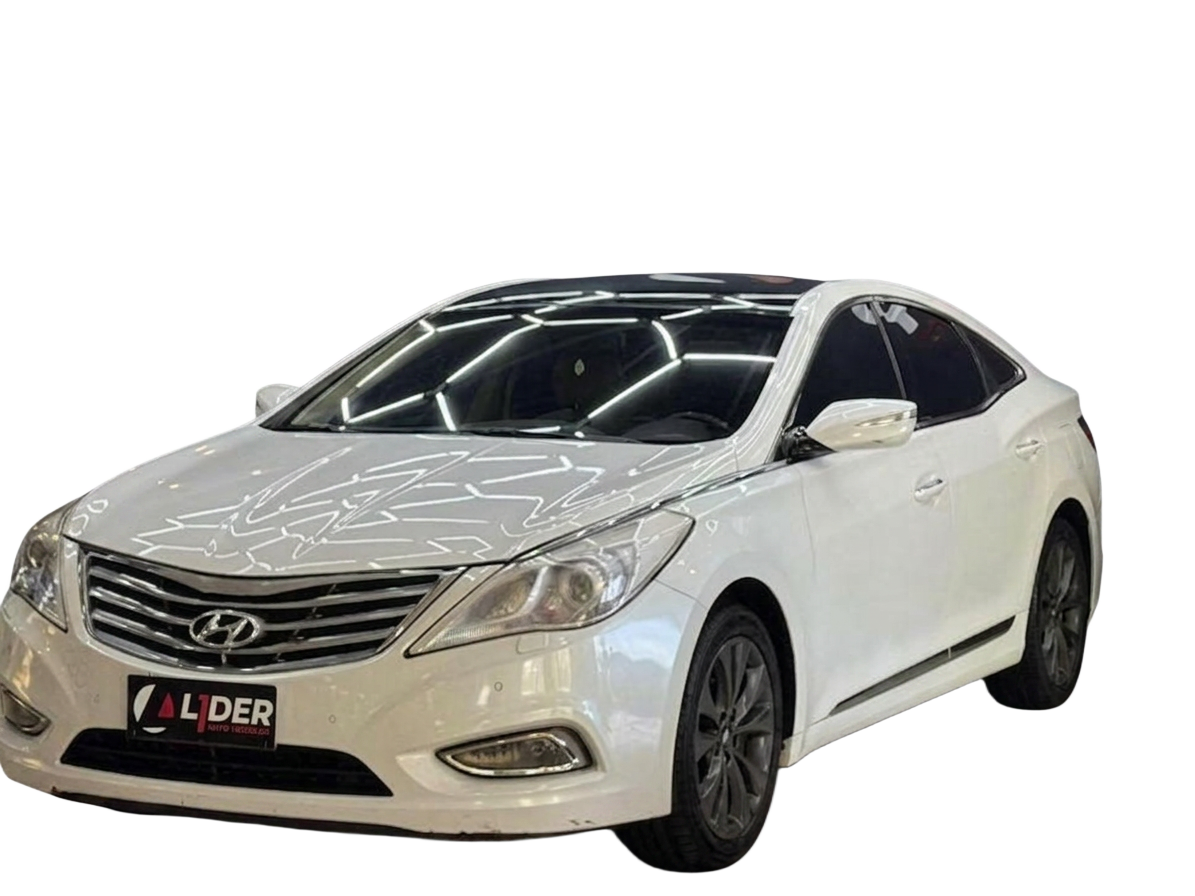 Hyundai AZERA